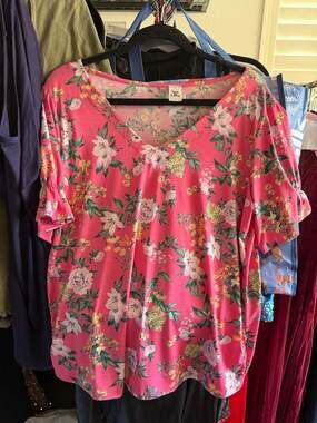 Even The Score Top - LAST ONES FINAL SALE – ,